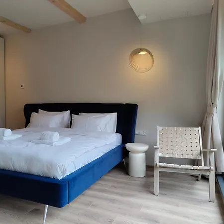 Celest Boutique Urban Hideaway Horská chata *