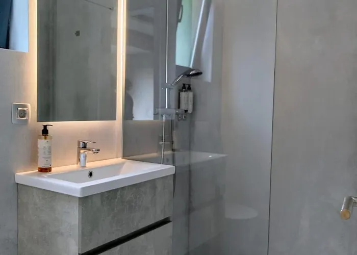 Celest Boutique Urban Hideaway Alpesi faház Brassó